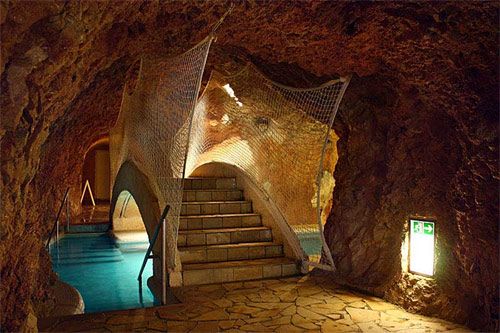 Пещерная купальня Мишкольцтапольца