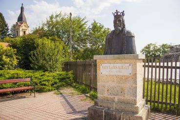 Monument to Louis the Great, Miskolc