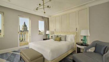 The Ritz-Carlton, Budapest