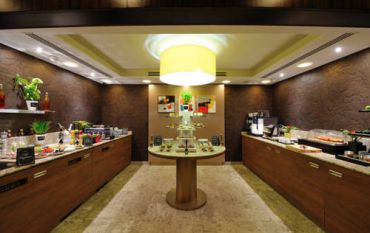 Superior Room with Executive Lounge Access