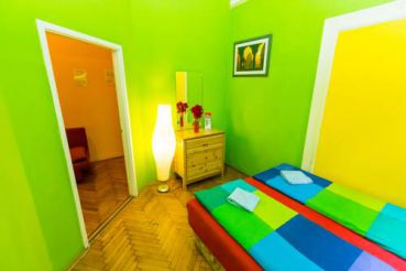 Emerald Apartment