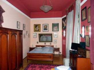 Three-Bedroom Apartment  - 1052 Semmelweis utca 9. 3/7.