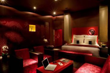 Corner Suite
