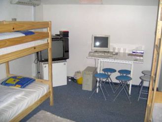 Quintuple Room