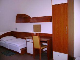 Двухместный номер с 2 отдельными кроватями и ванной комнатой
