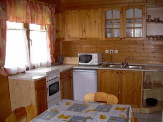 Two-Bedroom House (4 Adults)