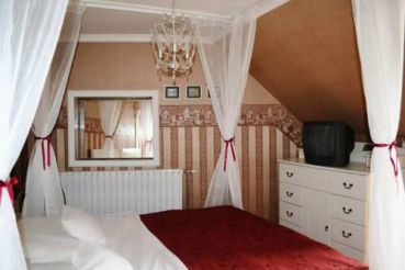 Queen Suite