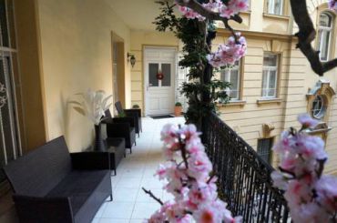 Artoral Rooms and Apartment Budapest