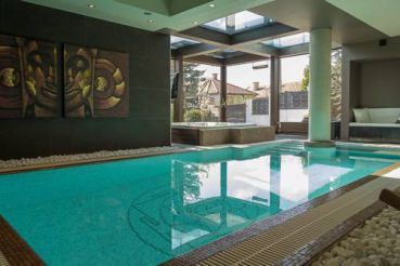 Luxury Villa With Inside Pool