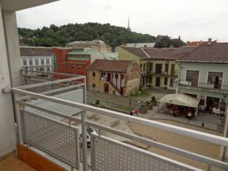 One-Bedroom Apartment with Balcony