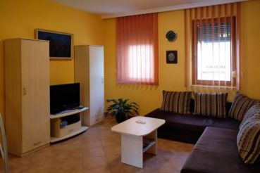 Apartment - Split Level