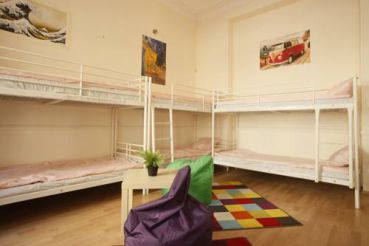 One Step Hostel