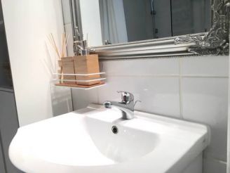 Creative Apartment - Deak Ferenc Square