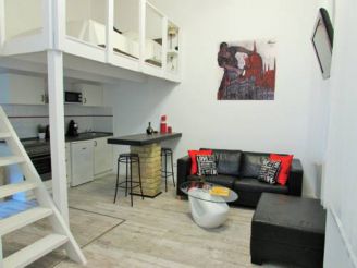 Forever Young Apartments