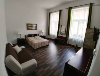 Cherry Apartment