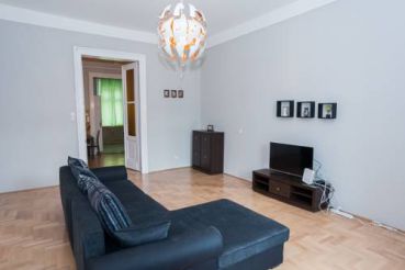 Cozy flat on boulevard